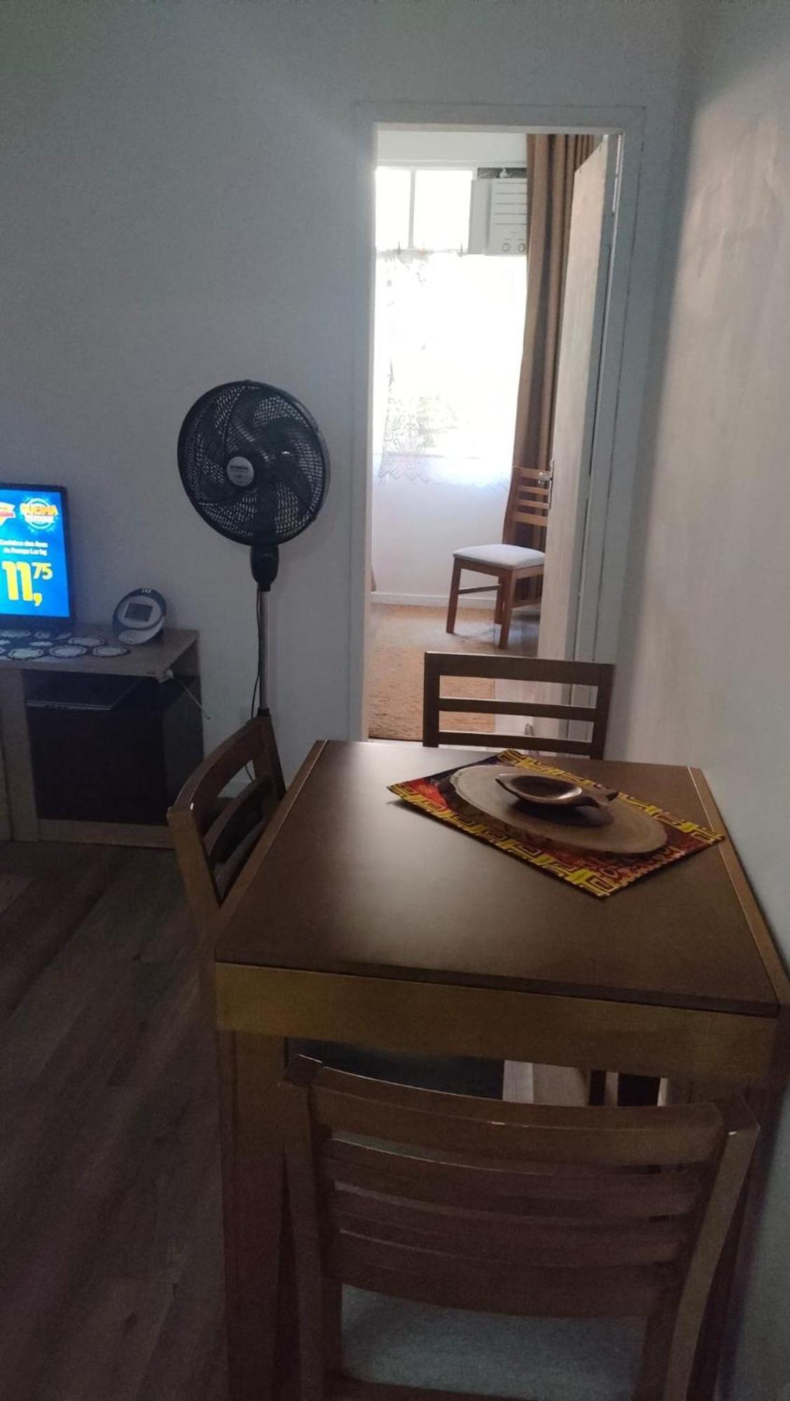Aconchegante Perto Do Metro Do Catete Apartamento *